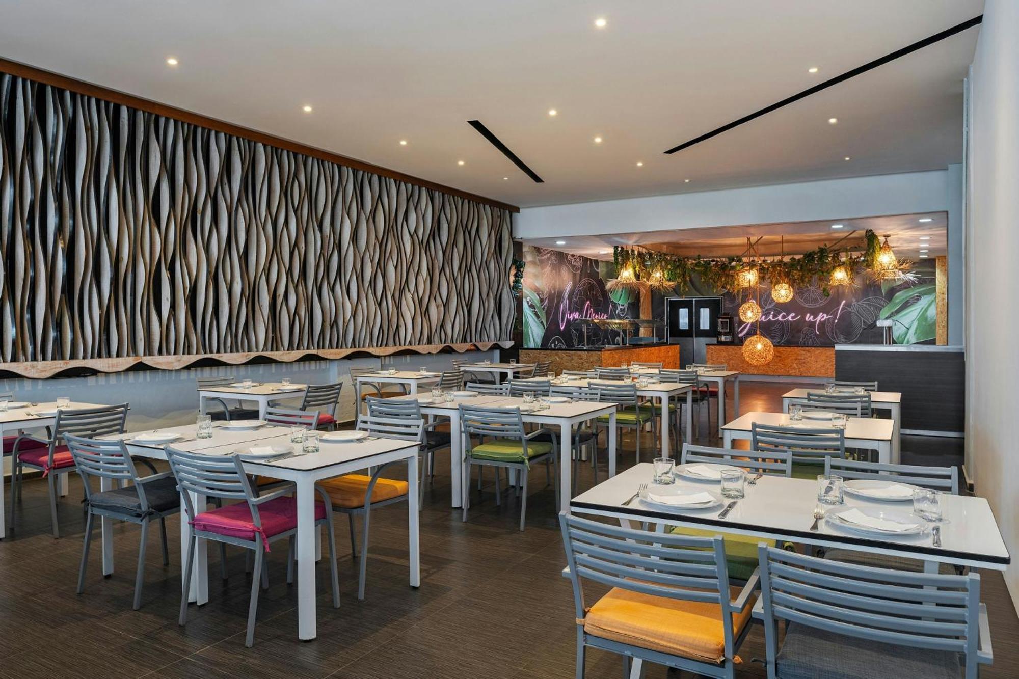 Renovated Aloft Cancun Dış mekan fotoğraf